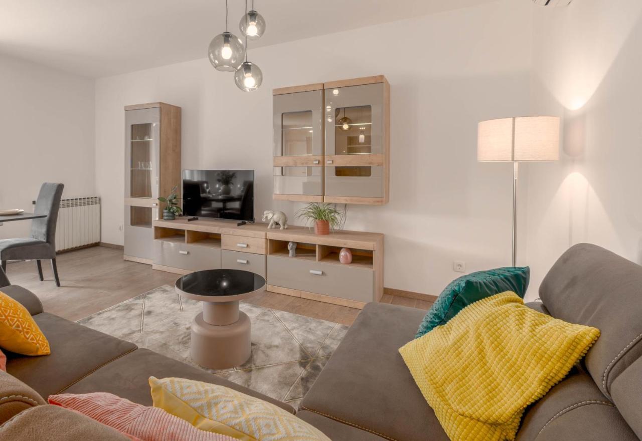 Newly Renovated Holiday Apartment Sirius Poreč Eksteriør bilde