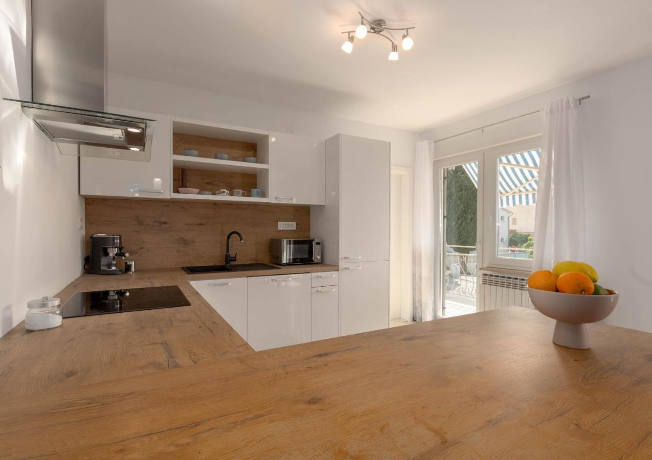 Newly Renovated Holiday Apartment Sirius Poreč Eksteriør bilde