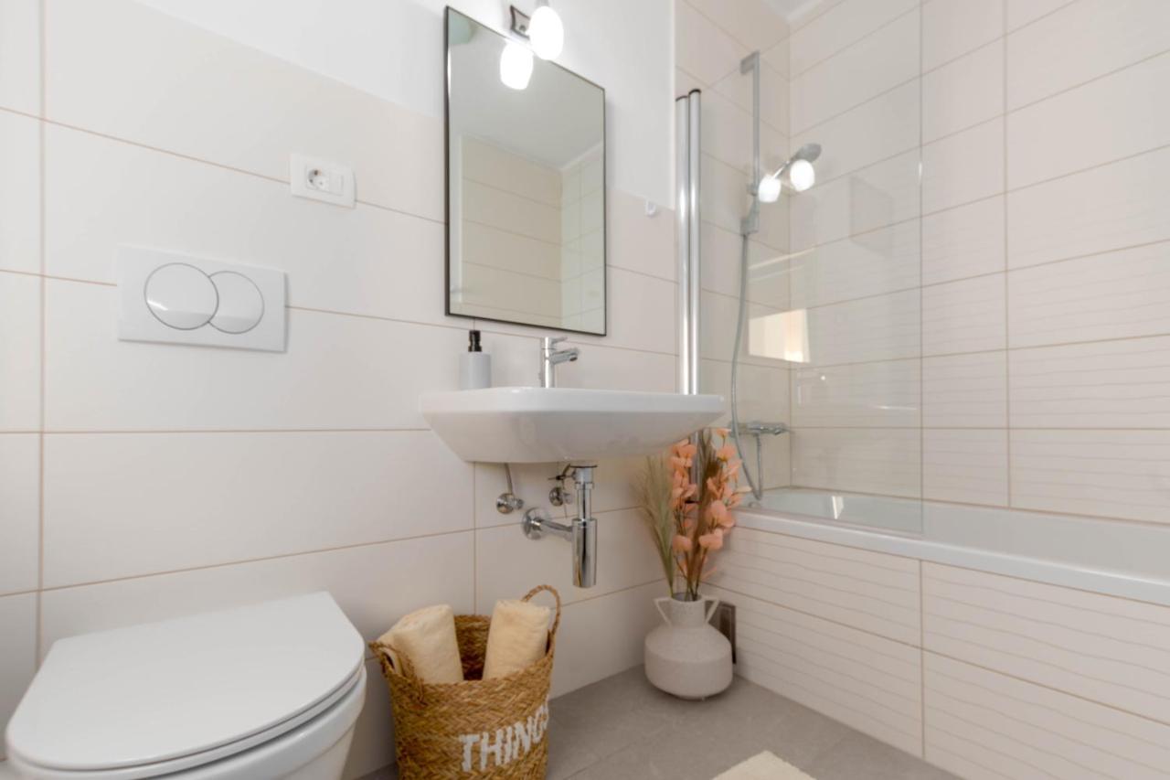 Newly Renovated Holiday Apartment Sirius Poreč Eksteriør bilde