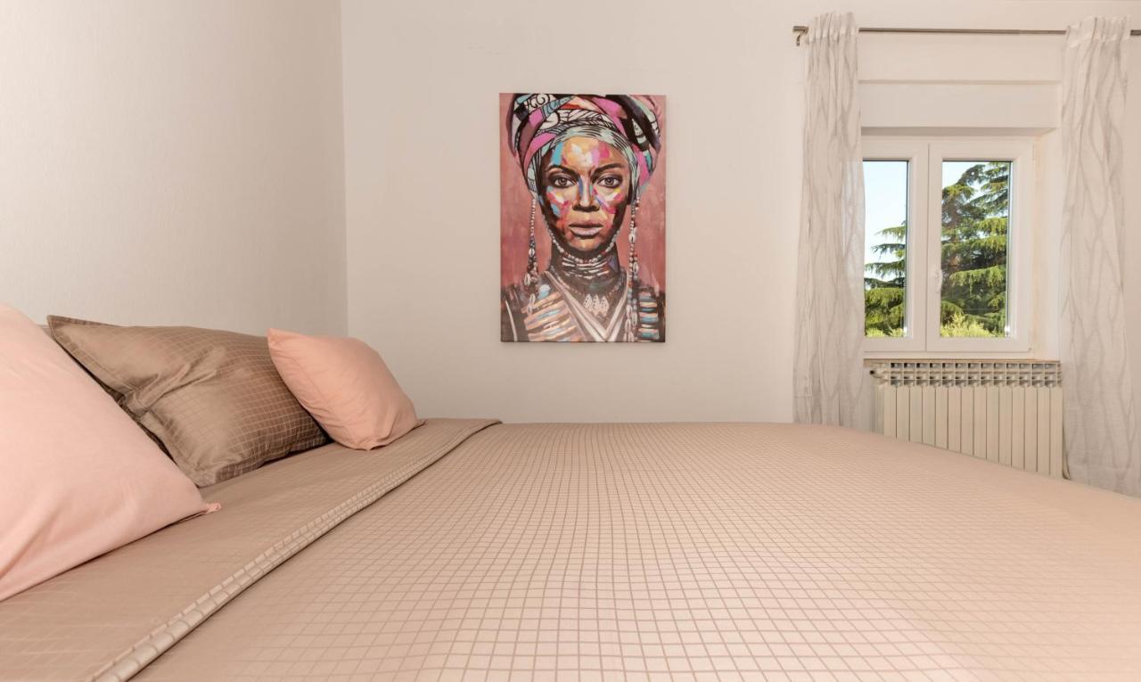Newly Renovated Holiday Apartment Sirius Poreč Eksteriør bilde
