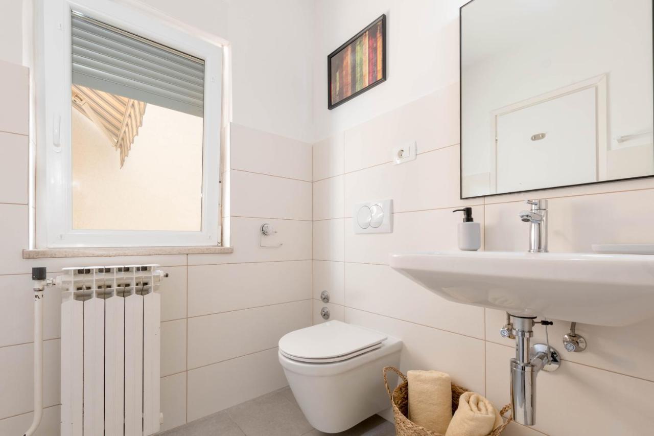 Newly Renovated Holiday Apartment Sirius Poreč Eksteriør bilde